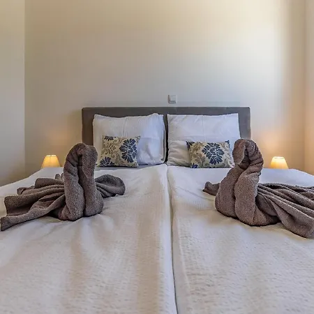 Apartment Inviting In Near Veruda Lighthouse